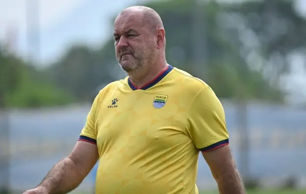 Read more about the article Bojan Hodak: Derby Persib vs Persija adalah yang Terpanas di Asia Tenggara!